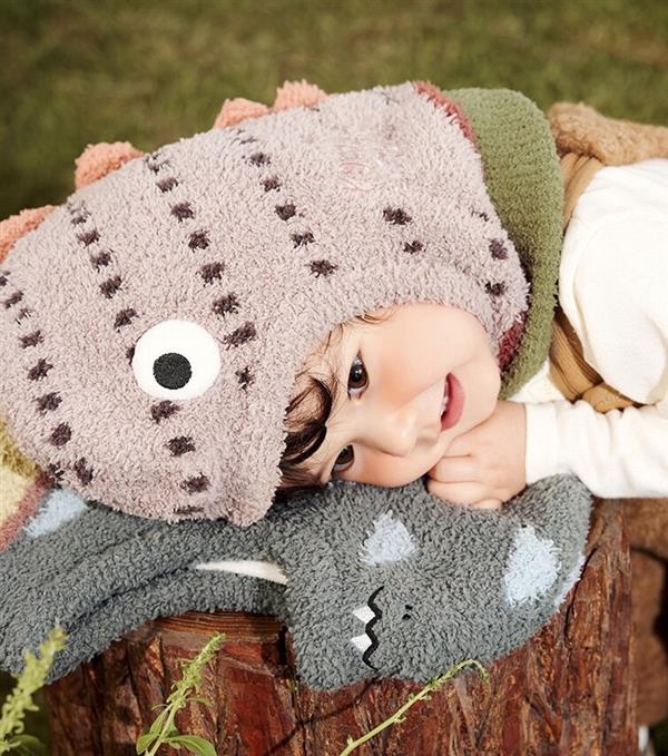 کلاه حوله ای ضخیم طرح هیولا شاخ برجسته کرم  کد 21092