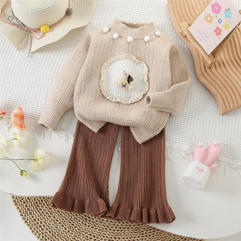 ست بافت بلوز کرم طرح خرگوش برجسته و شلوار دمپا قهوه ای کد 21095