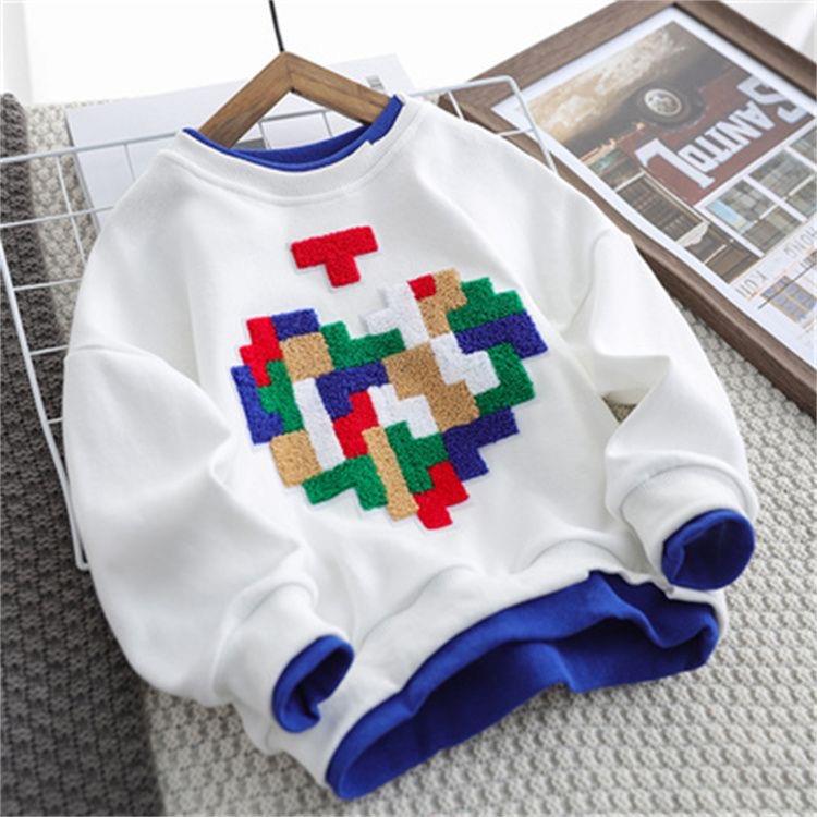 ست دورس سفید طرح قلب بافت برجسته رنگارنگ با شلوار اسلش گت دار ابی کاربنی کد 21113